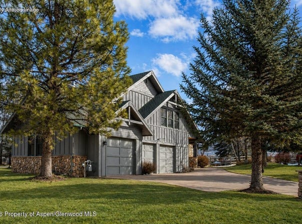 1096 Heritage Drive, Carbondale, CO 81623