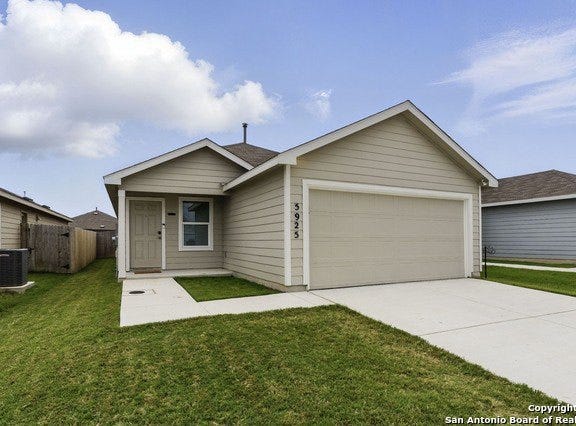 5925 San Geronimo, Seguin, TX 78155