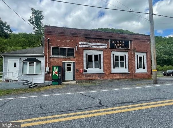 41 N NATER STREET, ASHLAND, PA 17921