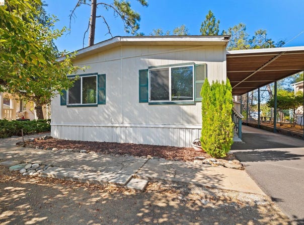 10956 Green St, Columbia, CA 95370