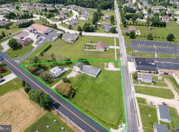 5694 HANOVER ROAD, HANOVER, PA 17331