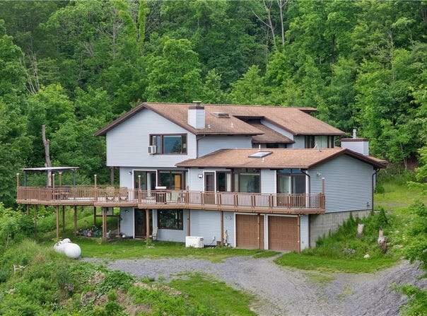 4570 Vine Road, Jerusalem, NY 14527