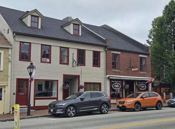 192 Water Street, Hallowell, ME 04347