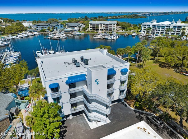 1208 E River Drive, Melbourne, FL 32901
