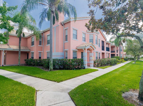 168 SW Peacock Boulevard, Port Saint Lucie, FL 34986