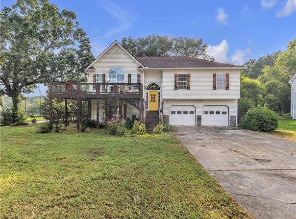 100 Twin Oaks Drive, Calhoun, GA 30701