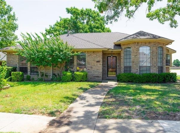 1119 Tahlequah Trail, Carrollton, TX 75007