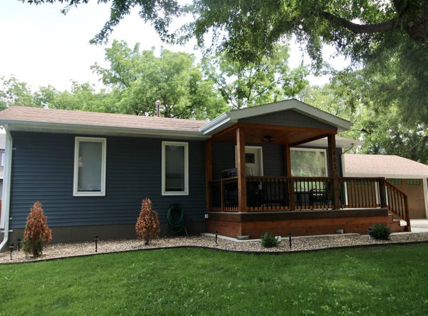 1403 Fargo Avenue, Spirit Lake, IA 51360