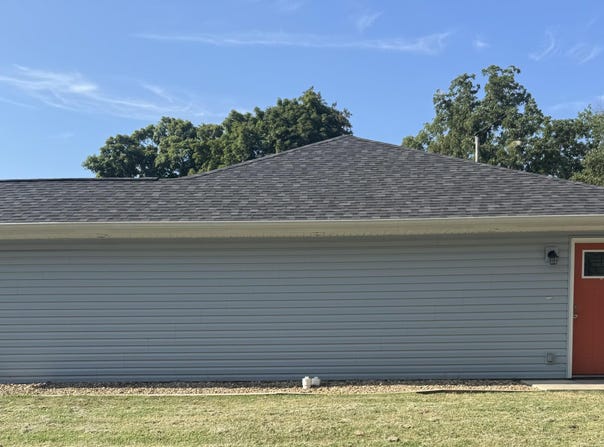 112 E 11th Street, Carthage, MO 64836