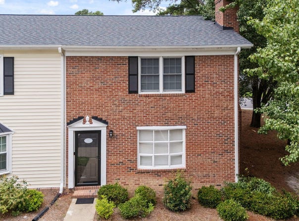 100 David Drive, Greenville, NC 27858