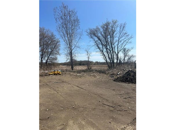 8331 Highway Seven, Minnetrista, MN 55375