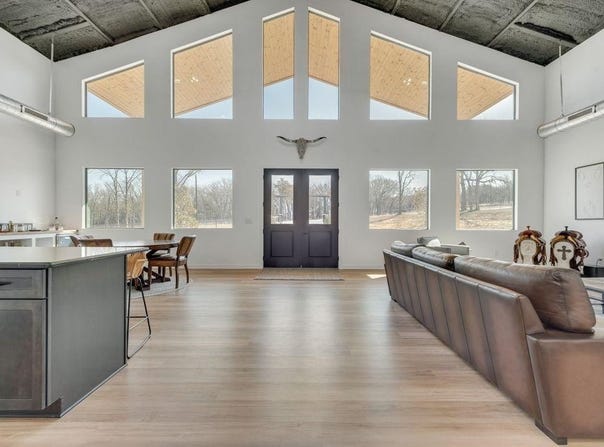 1330 Jrc Road, Gainesville, TX 76240