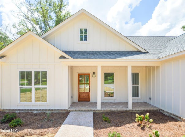27 Sykes Road, Starkville, MS 39759