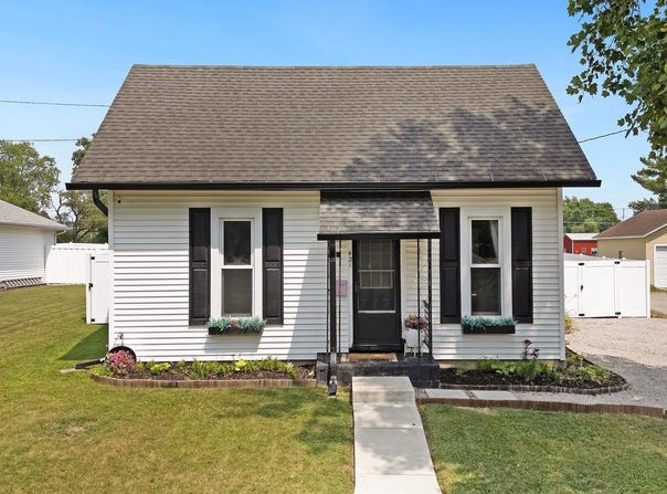 421 N Pearl Street, Butler, IN 46721-1157
