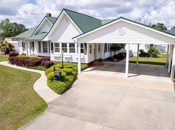 316 Fair St., Baxley, GA 31513