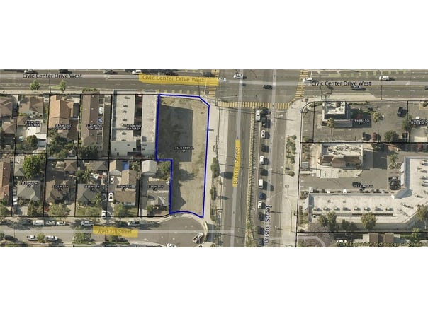 716 Bristol, Santa Ana, CA 92703