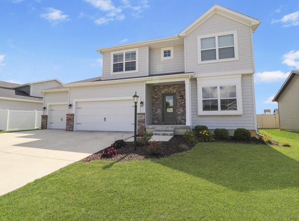 10329 N Heron Road, Dunlap, IL 61525