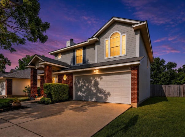 703 Sparkling Brook Ln, Leander, TX 78641