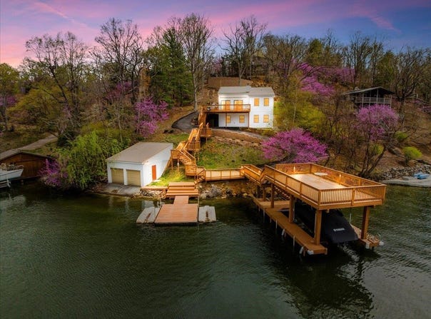 4475 Plantation Estates Road, Radford, VA 24141