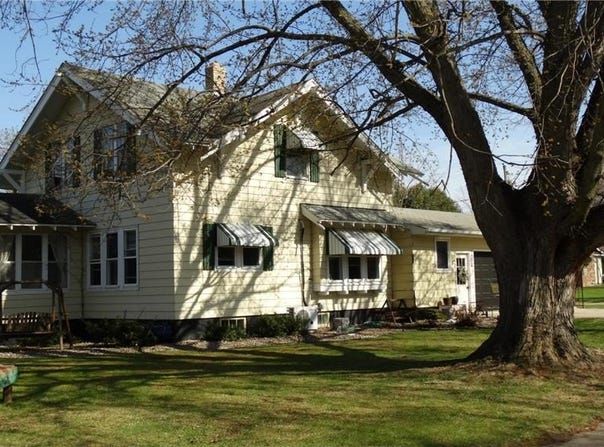 101 E 5th Street, Cyrus, MN 56323