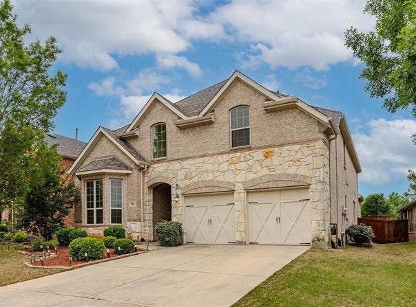 8313 Bayberry Avenue, Lantana, TX 76226