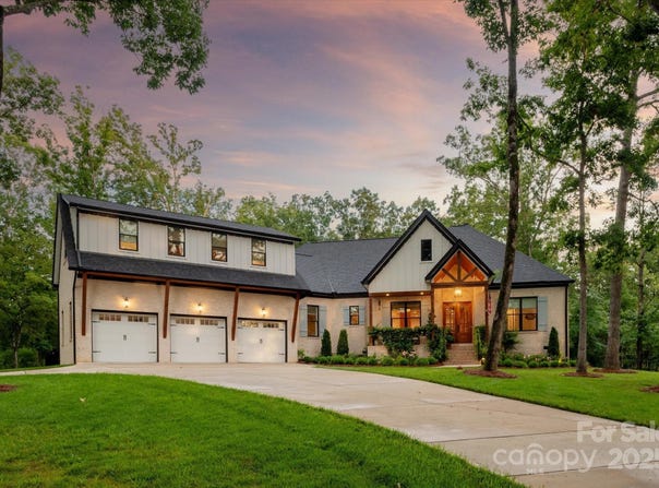 2705 Ski Trail Lane, Waxhaw, NC 28173