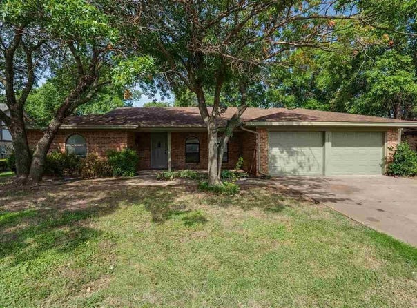 3004 CROMWELL AVENUE, Wichita Falls, TX 76309