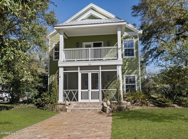 930 2nd Street, Gulfport, MS 39501