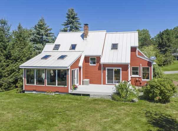 4 Tidal Brook Rd Extension, Freeport, ME 04032