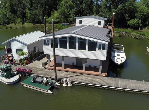 27448 NW SAINT HELENS Rd, Scappoose, OR 97056