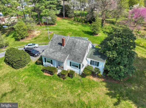 511 NORTH MAIN STREET, EDINBURG, VA 22824