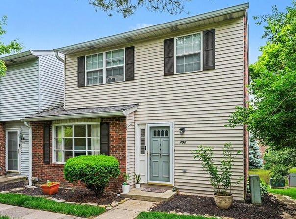 492 Maple Circle Drive, Springdale, OH 45246