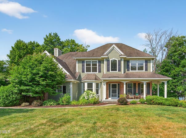 96 Masters Common North, Queensbury, NY 12804