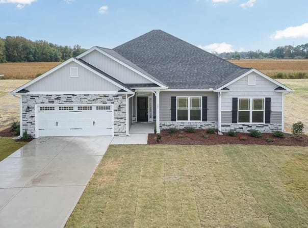 104 Manchester Court, La Grange, NC 28551