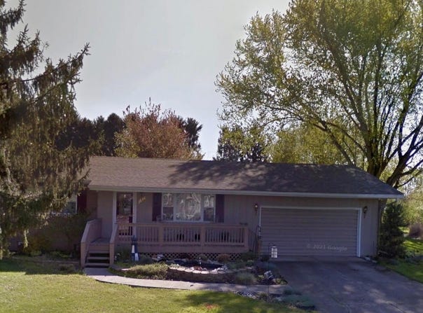 1844 Roberta Drive, Heath, OH 43056