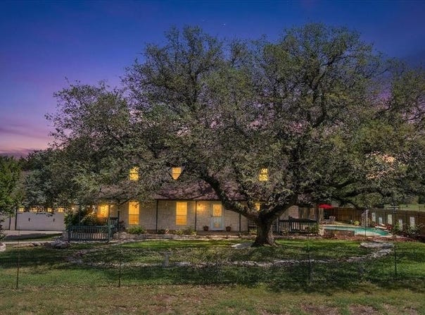1311 Williamson Road, Granbury, TX 76048
