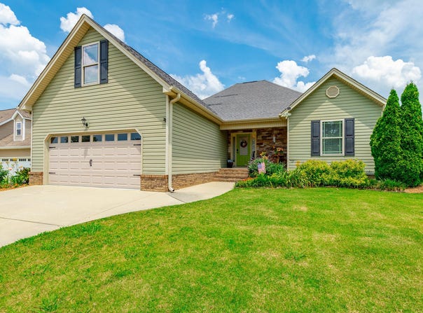 30 Hunting Ridge Circle, Rock Spring, GA 30739