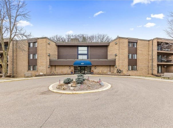 5697 Green Circle Drive, Minnetonka, MN 55343