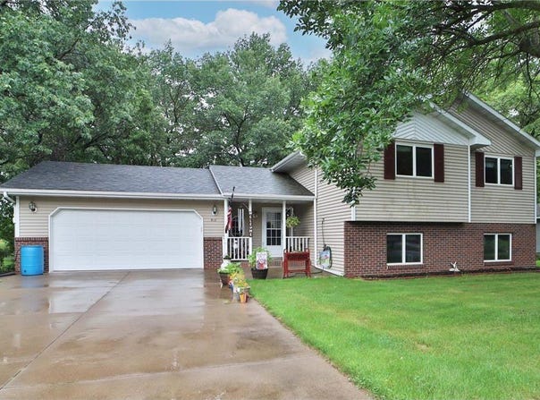 912 9th Street NE, Little Falls, MN 56345