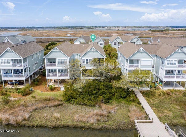 204 N Boca Bay Lane, Surf City, NC 28445