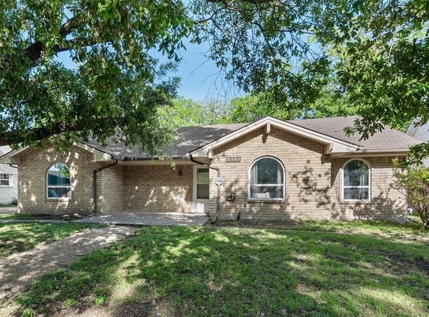 2701 Magnolia Drive, Irving, TX 75062