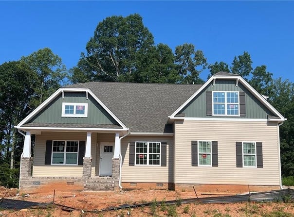 5107 Logos Drive, Stokesdale, NC 27357