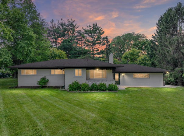 1887 Ansal Drive, Rochester Hills, MI 48309