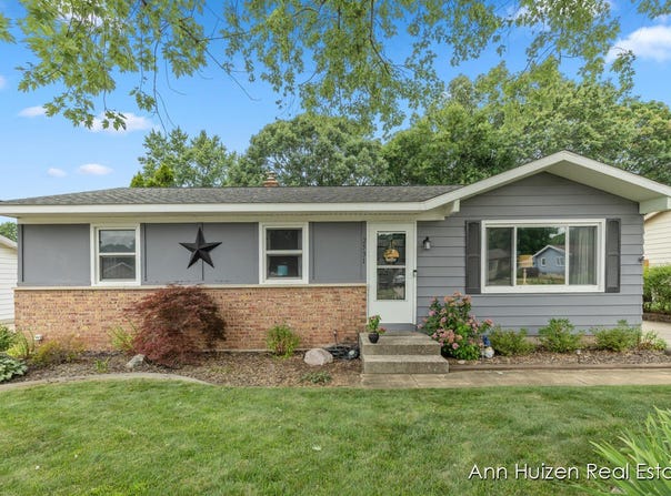 2531 Ancient Drive SW, Wyoming, MI 49519