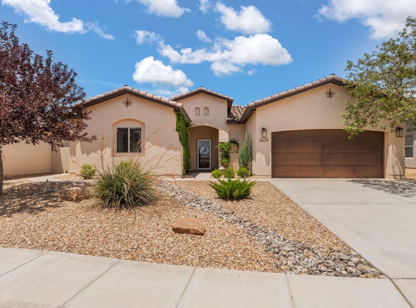 2629 LA LUZ Circle NE, Rio Rancho, NM 87144