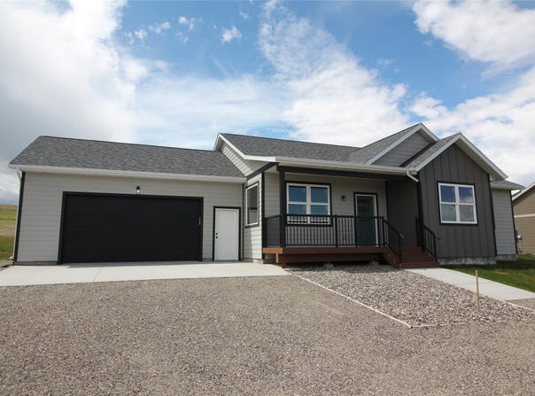 600 Mountain View Drive, Cascade, MT 59421