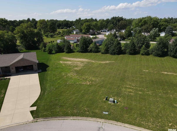 PARKVIEW Drive lot: 17, Eureka, IL 61530