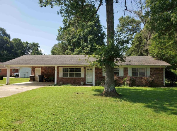 980 Homecrest Drive, Piggott, AR 72454