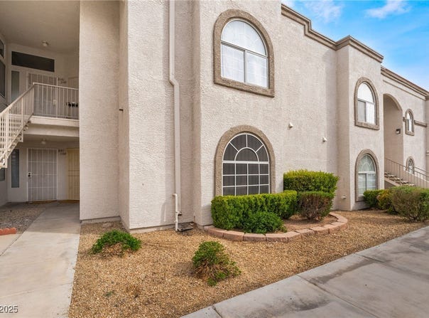 3125 N Buffalo Drive, Las Vegas, NV 89128