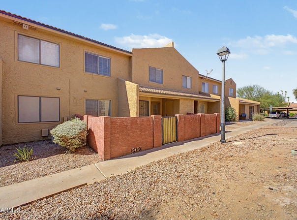 3511 E BASELINE Road, Phoenix, AZ 85042